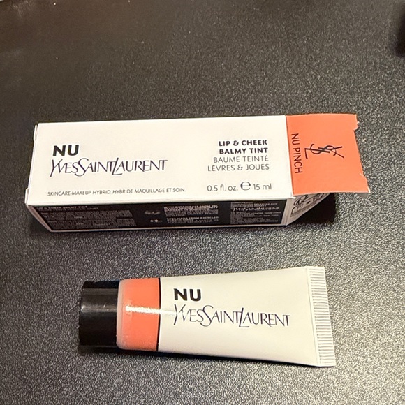 Yves Saint Laurent NU Pinch Lip & Cheek Tint - Picture 3 of 3